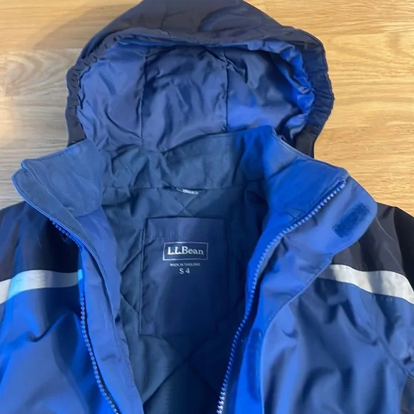 Little Kids LL Bean Hooded Fleece Lined Ski Jacket, size 4 - Picture 3 of 9